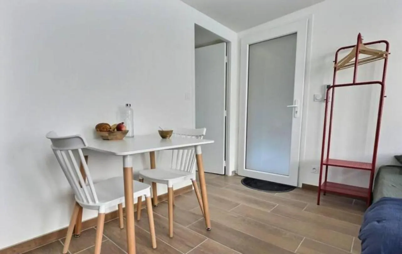 Le Relais De Crussol Aparthotel Saint-Peray